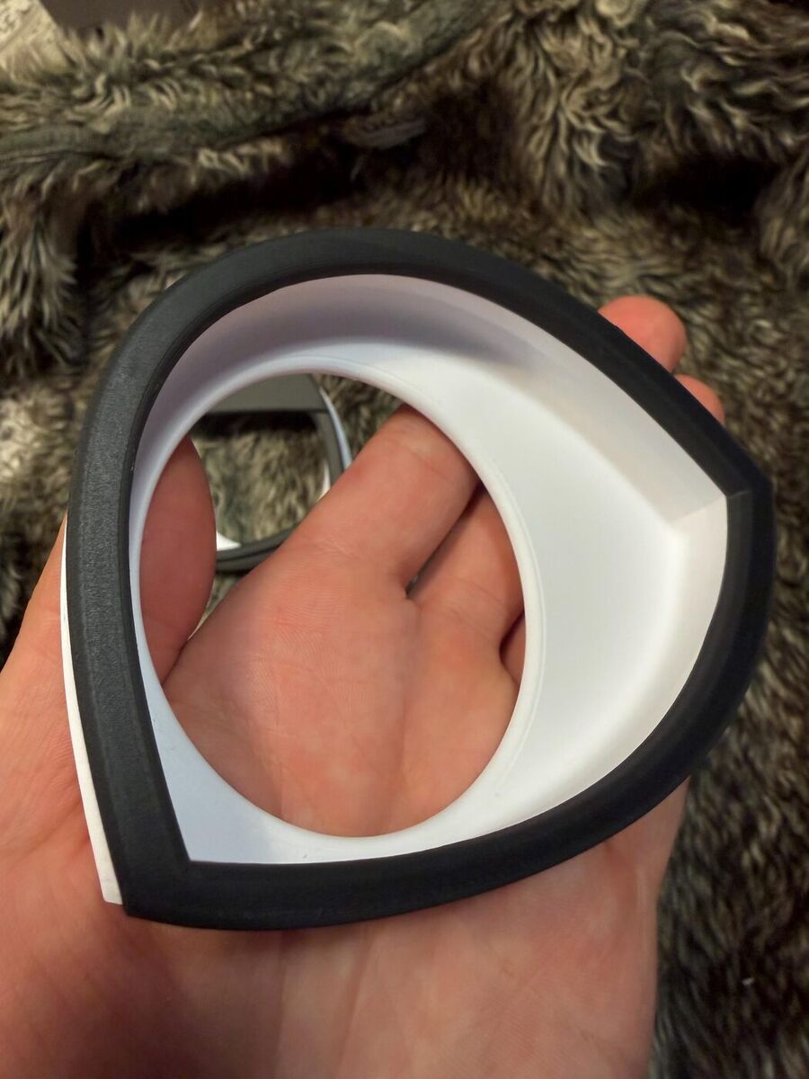 Narrow magnetic eye blanks